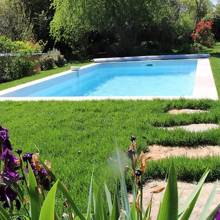 וילה Mas Les Romarins, 10 Min D'uzes, Piscine Et Grand Jardin Clos, Jeux, Nid De Repos Et Base Pour Activites Dans Le Gard (adults Only) *