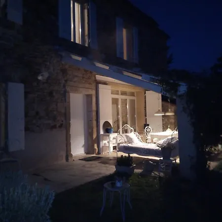 Mas Les Romarins, 10 Min D'uzes, Piscine Et Grand Jardin Clos, Jeux, Nid De Repos Et Base Pour Activites Dans Le Gard (adults Only) * Uzès