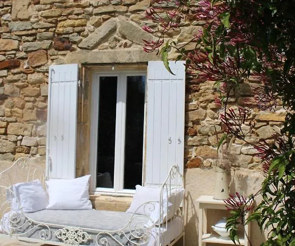 Villa Mas Les Romarins, 10 Min D'uzes, Piscine Et Grand Jardin Clos, Jeux, Nid De Repos Et Base Pour Activites Dans Le Gard (adults Only) Uzès